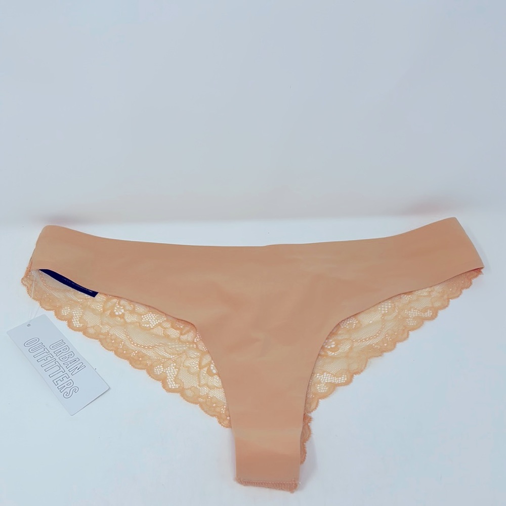 Out From Under by Urban Outfitters Peach Seamless Lace Underwear Size X-Large